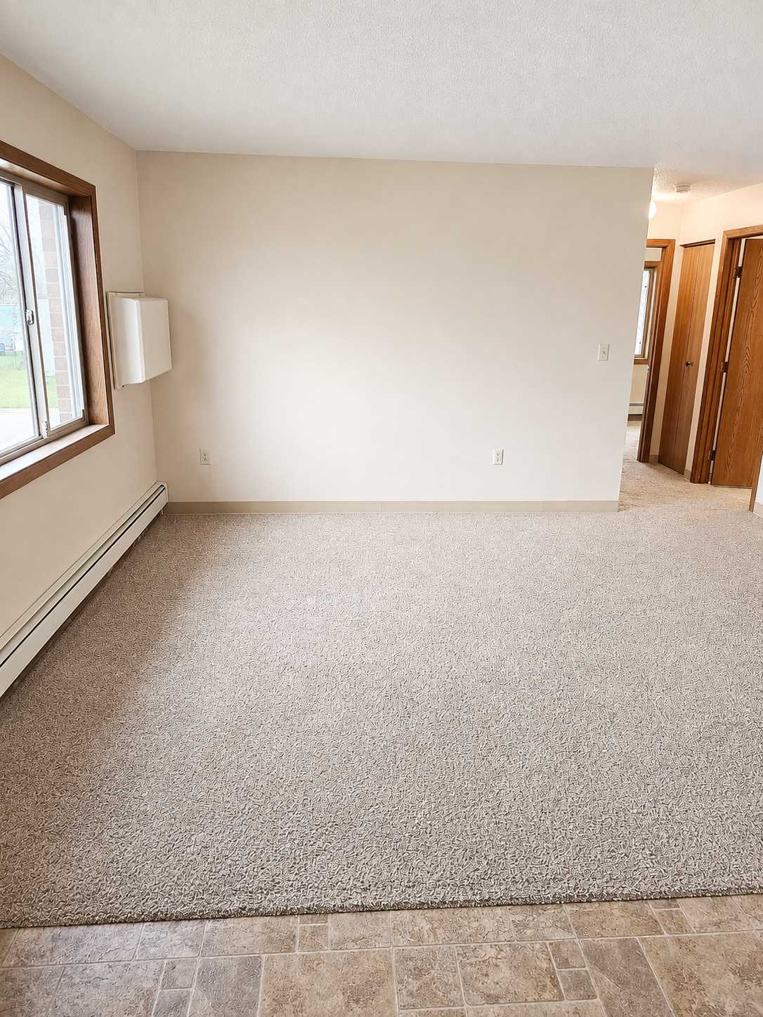 2169 Cecilee ST, Worthington, MN 56187