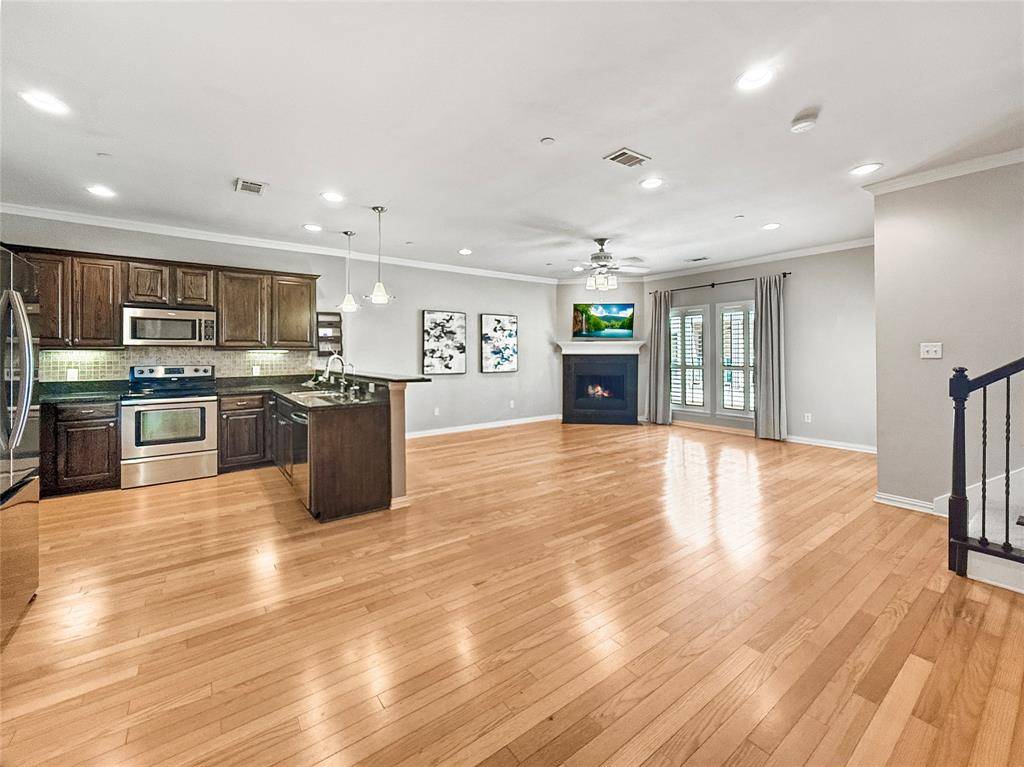 2403 Stutz Drive #4, Dallas, TX 75235