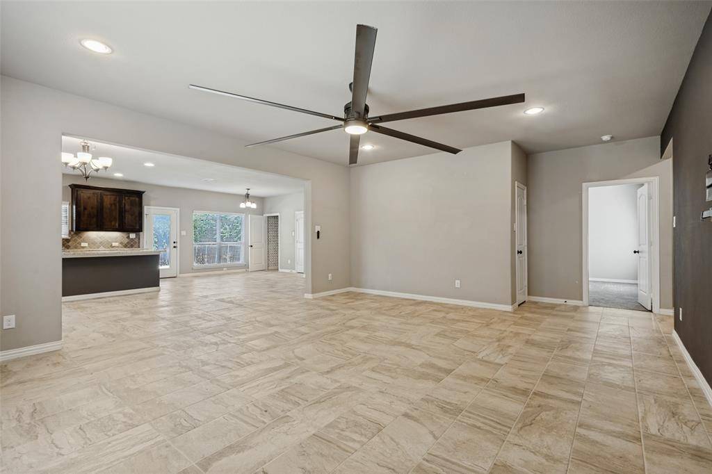240 Teakwood Drive, Princeton, TX 75407