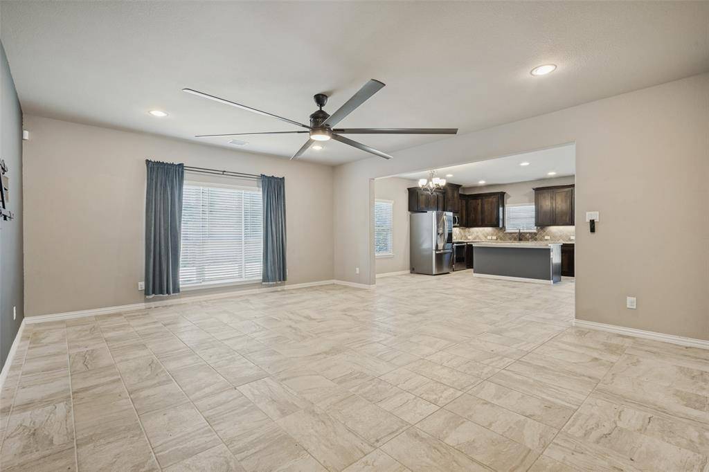 240 Teakwood Drive, Princeton, TX 75407