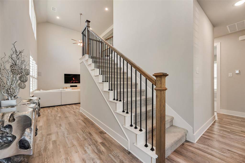852 Trailside Lane, Argyle, TX 76226