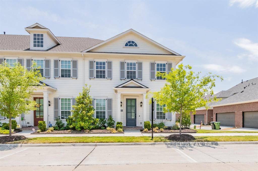 8850 Ice House Drive, North Richland Hills, TX 76180