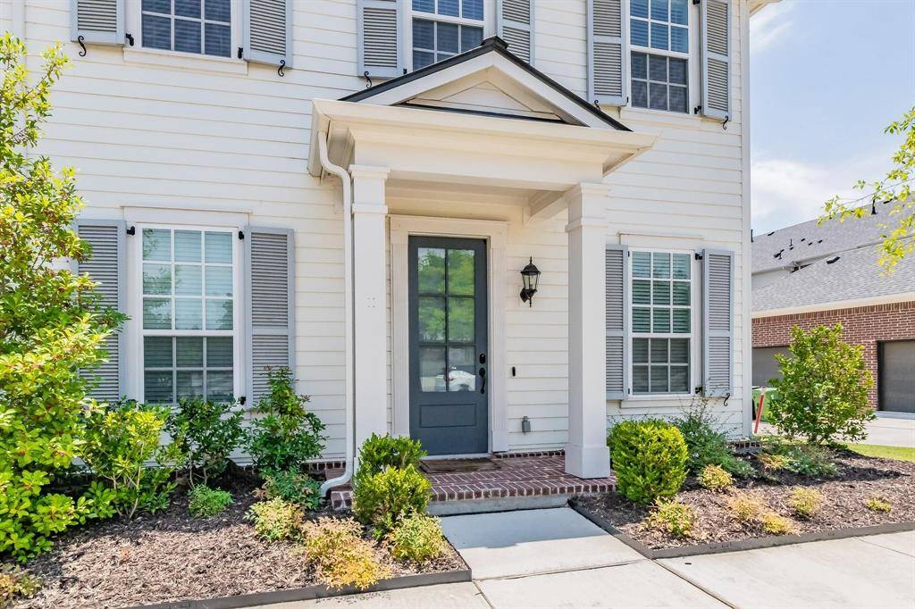 8850 Ice House Drive, North Richland Hills, TX 76180