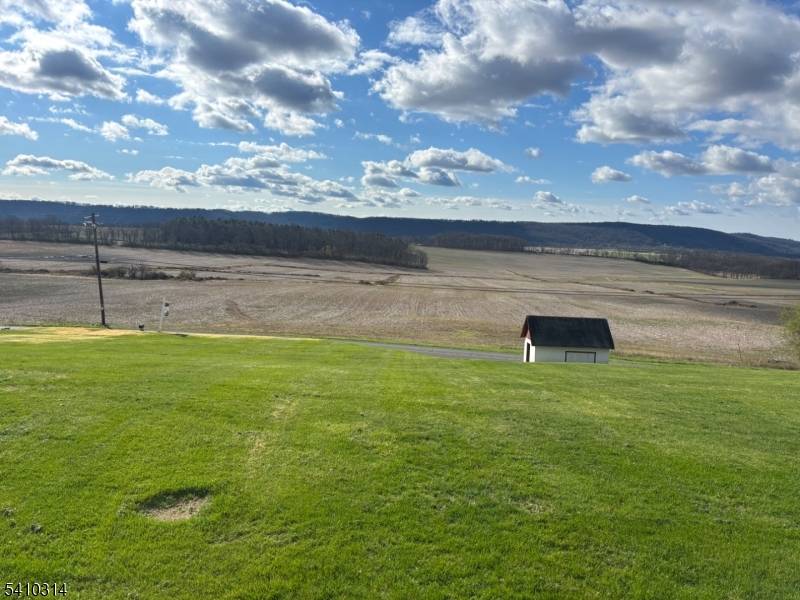 252 Mountain View Road, Franklin Twp., NJ 08802