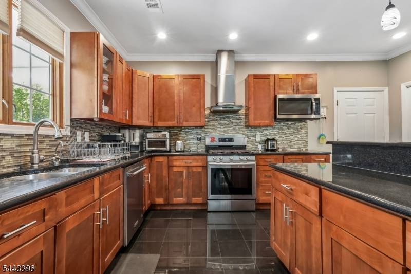 266 Fresh Ponds Rd, South Brunswick Twp., NJ 08831