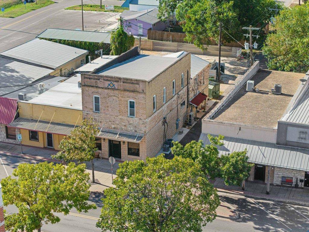 107 W Center ST, Kyle, TX 78640