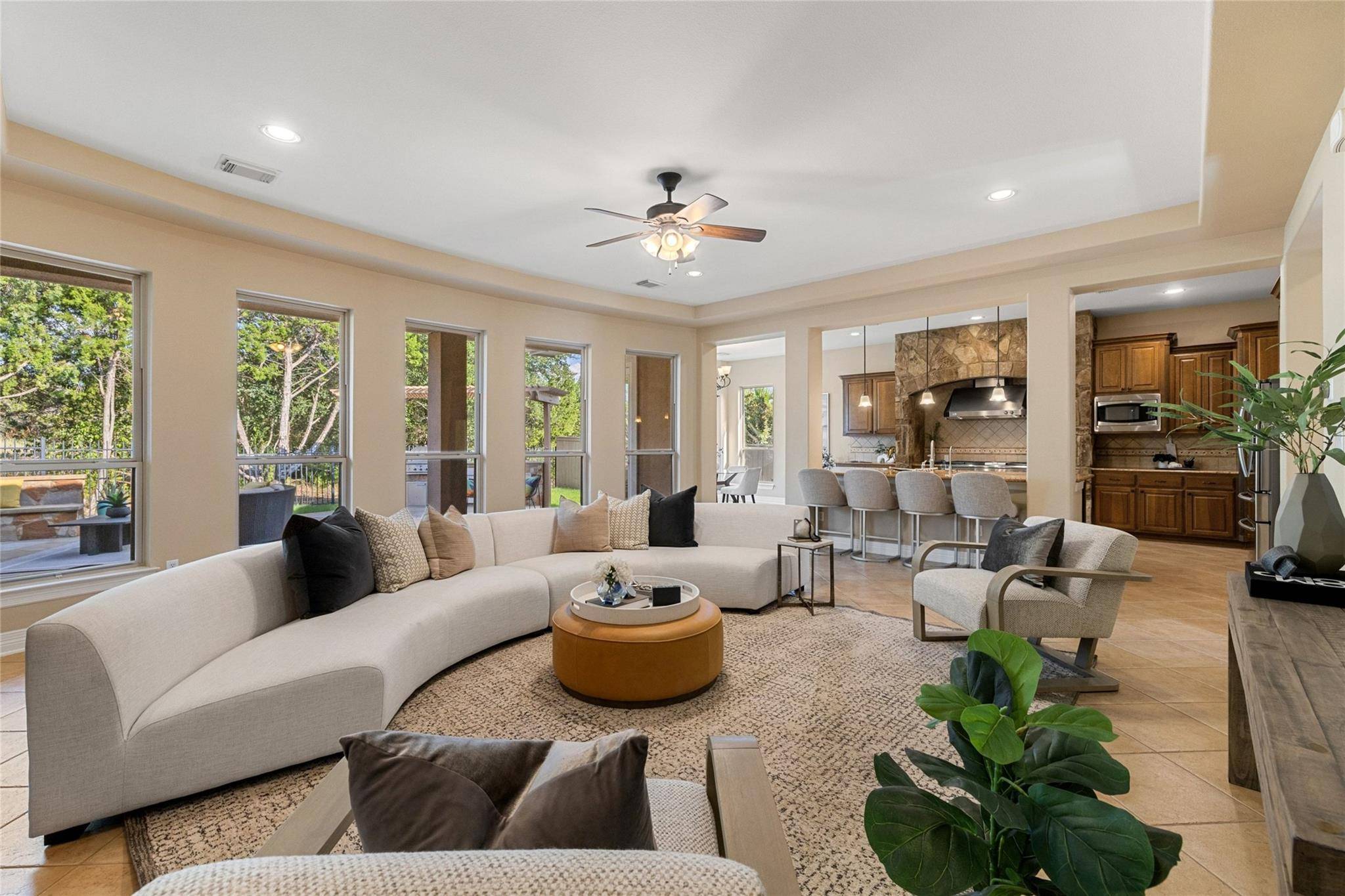312 Horseback HOLW, Austin, TX 78732