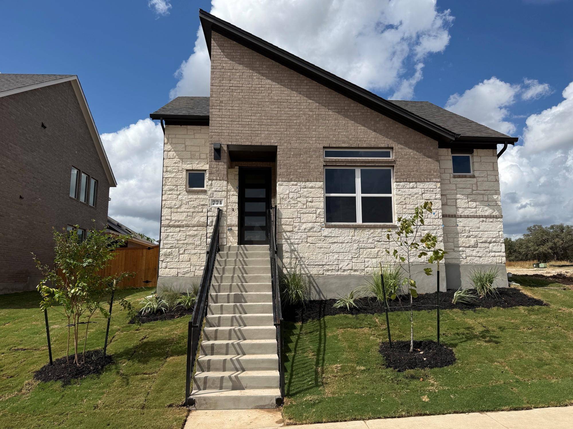 771 Clarissa ST, Buda, TX 78610