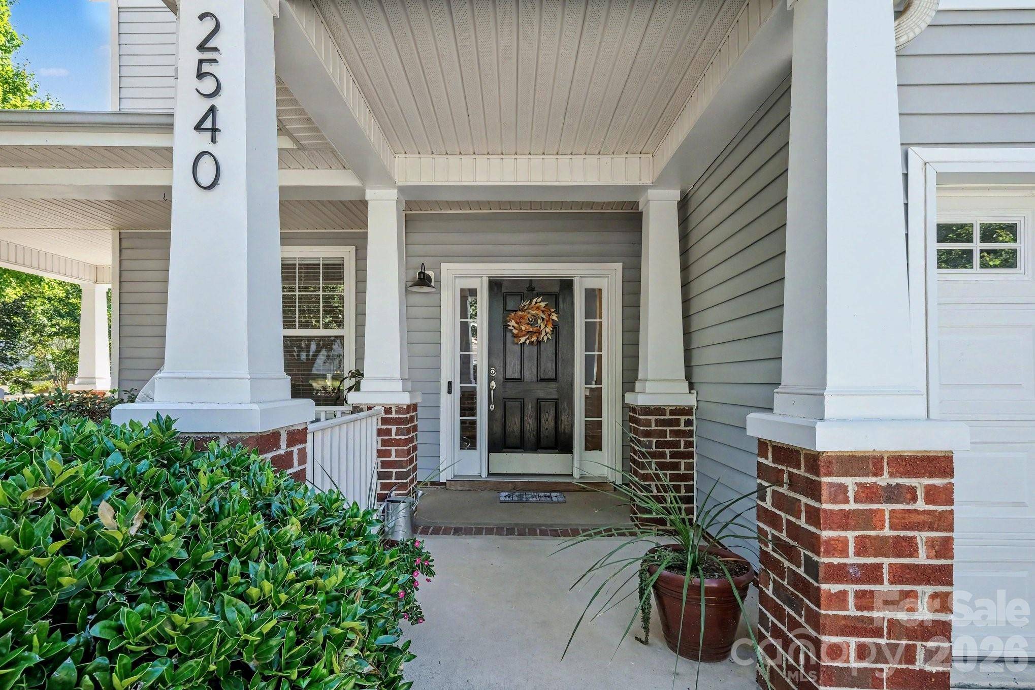 2540 Oakboro LN, Charlotte, NC 28214