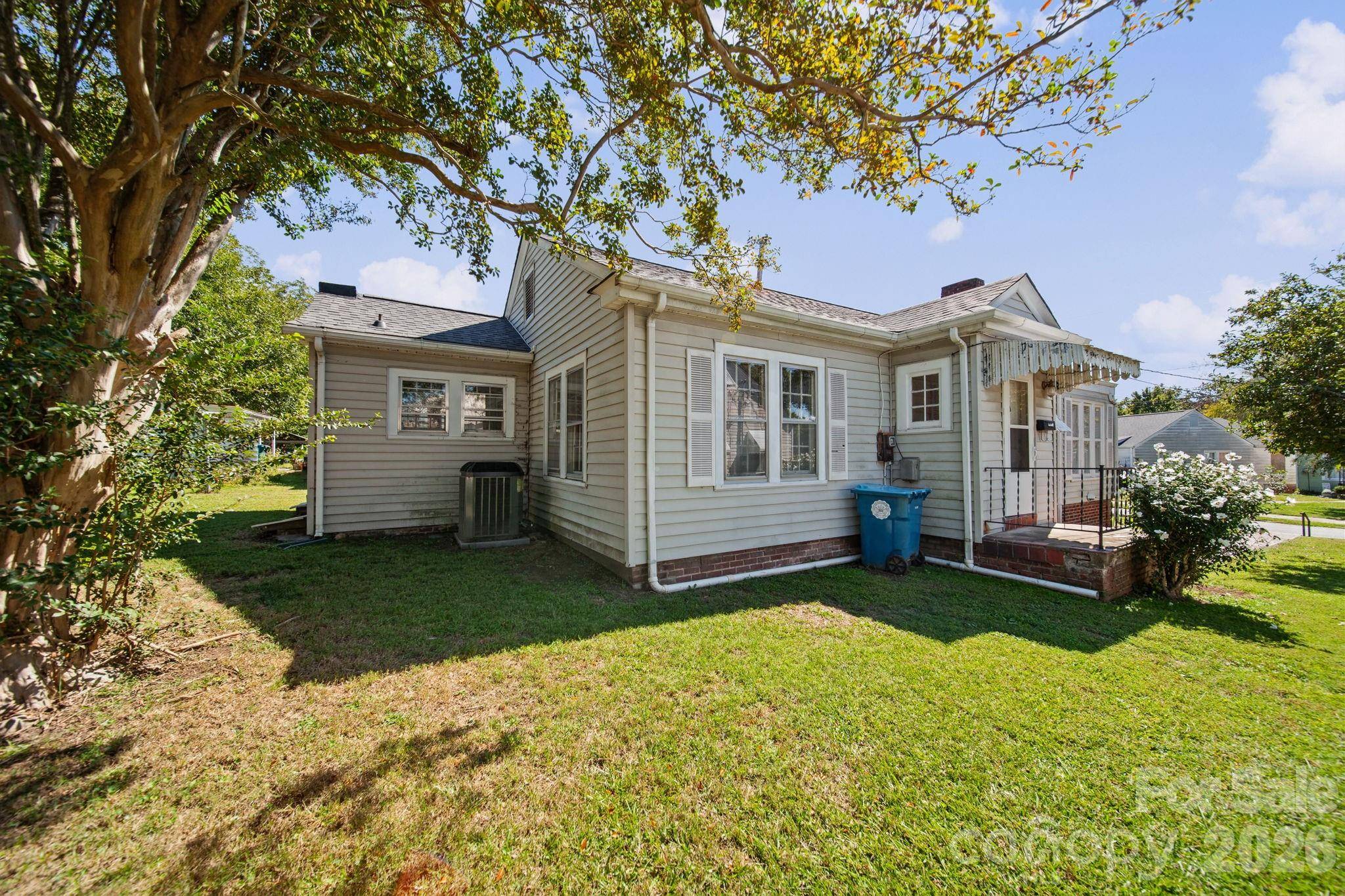 402 Heilig AVE, Salisbury, NC 28144