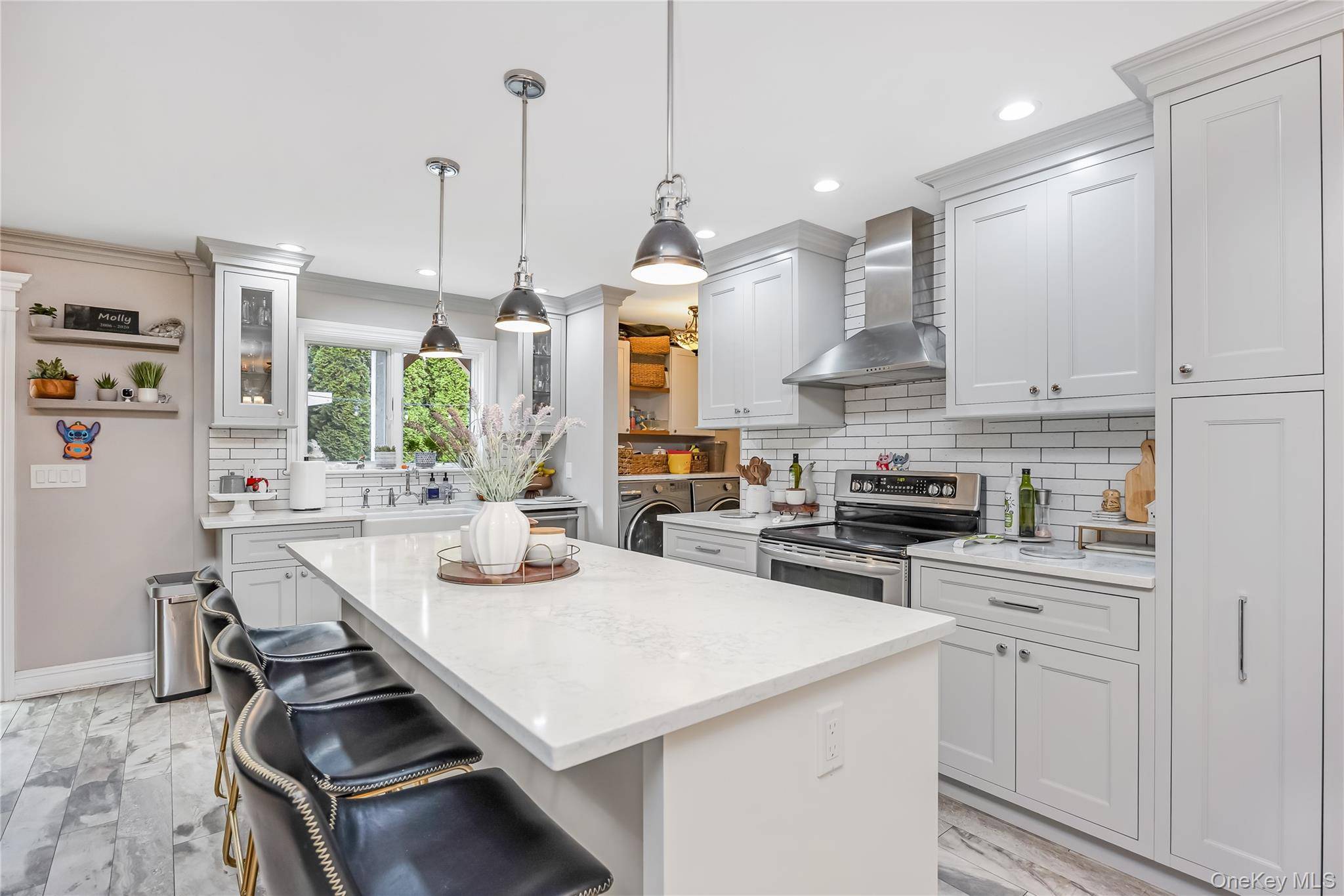 348 Southaven AVE, Medford, NY 11763