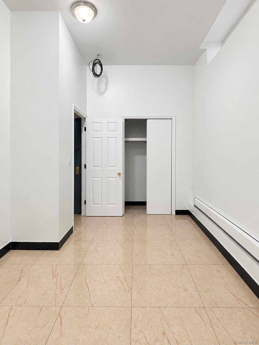 965 43rd ST #1C, Brooklyn, NY 11219