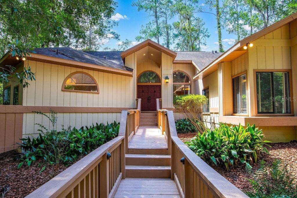4646 NW 12TH PL, Gainesville, FL 32605