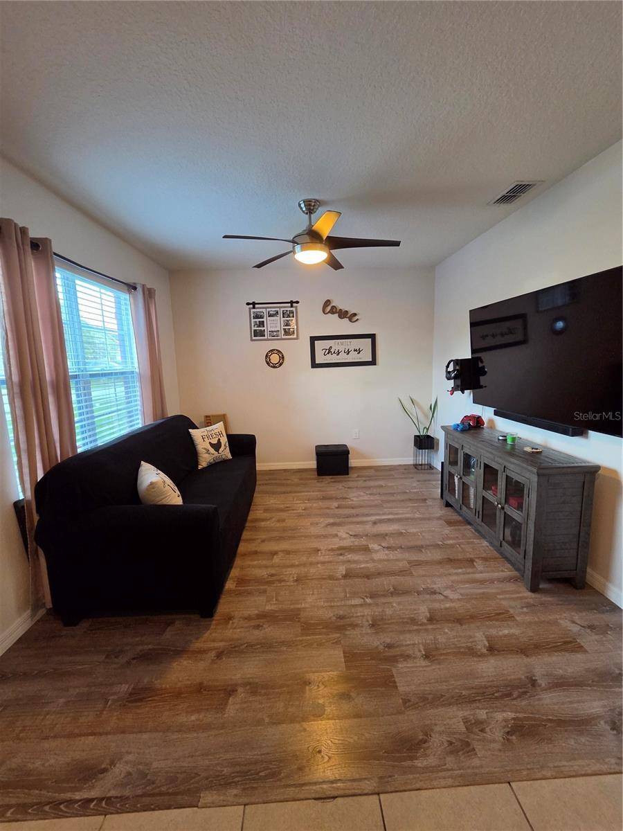 4230 ROBERTA DR, Winter Haven, FL 33881