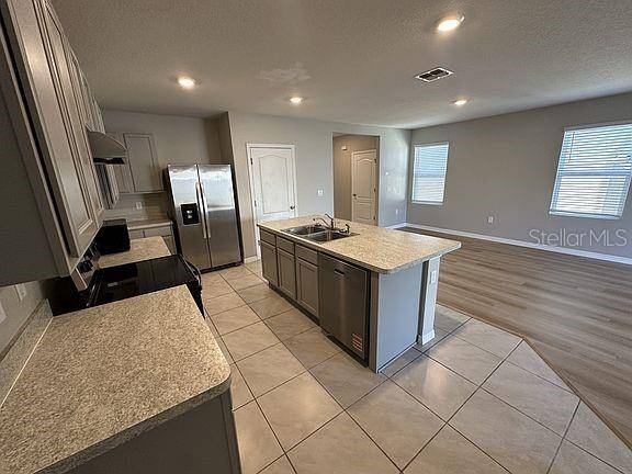 1448 BERRY LN, Davenport, FL 33837