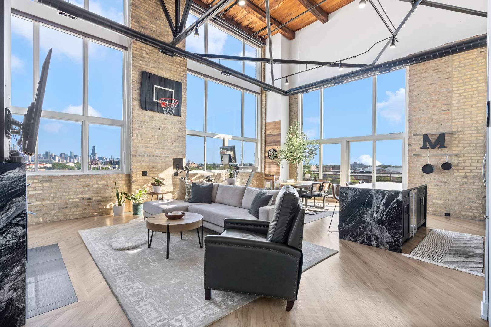2614 N Clybourn AVE #401, Chicago, IL 60614