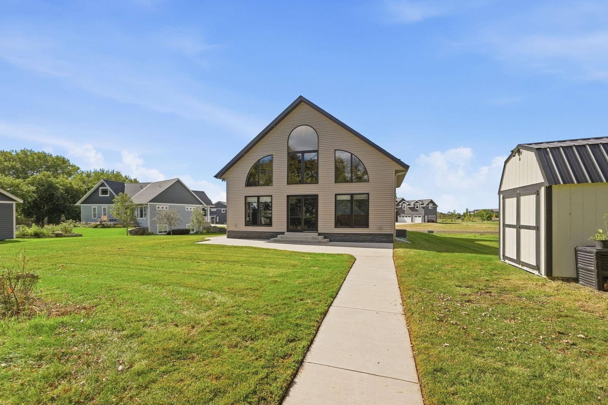 4625 Redbird LN SE, Alexandria, MN 56308