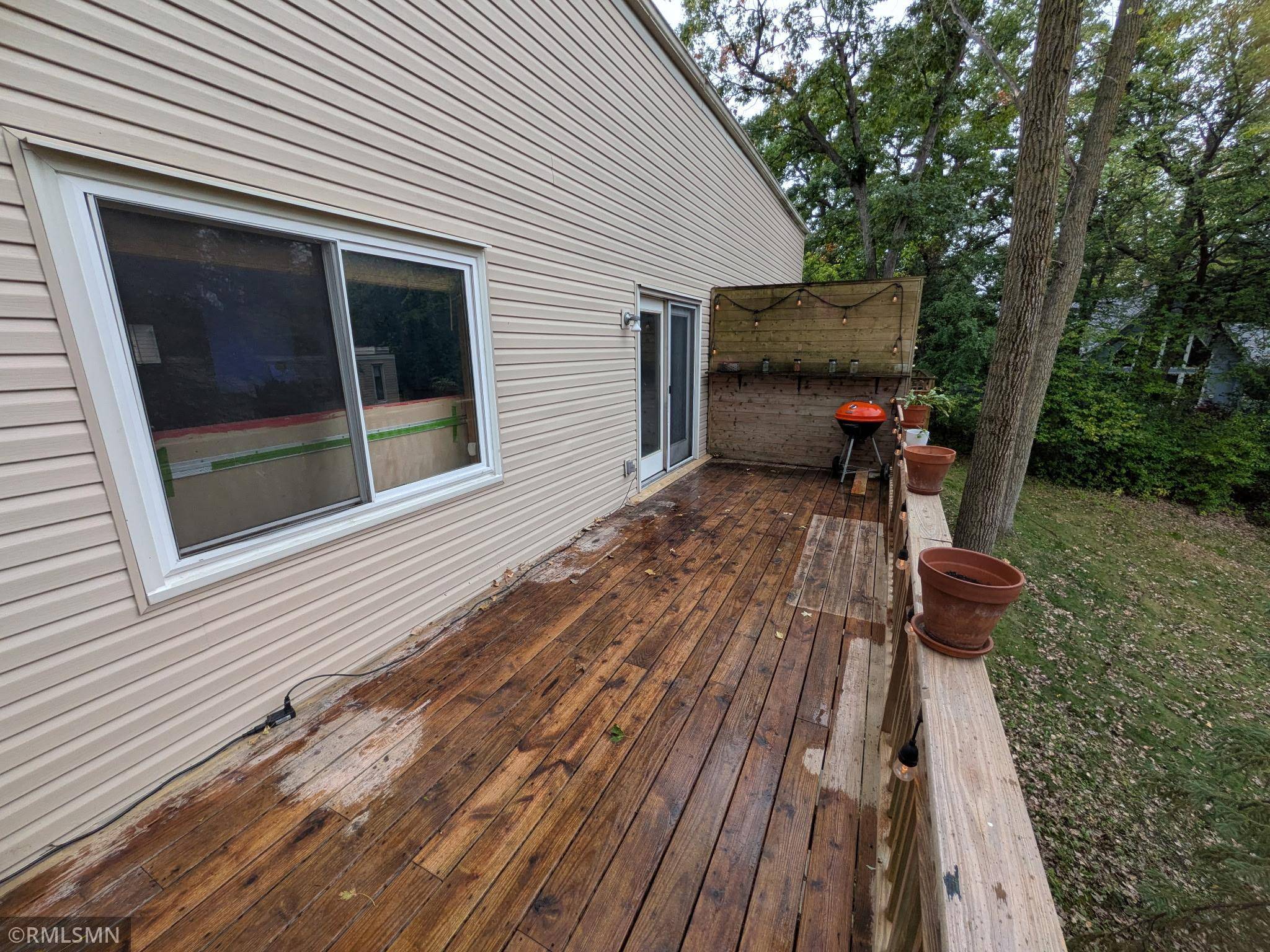 1517 N Innsbruck DR, Fridley, MN 55432