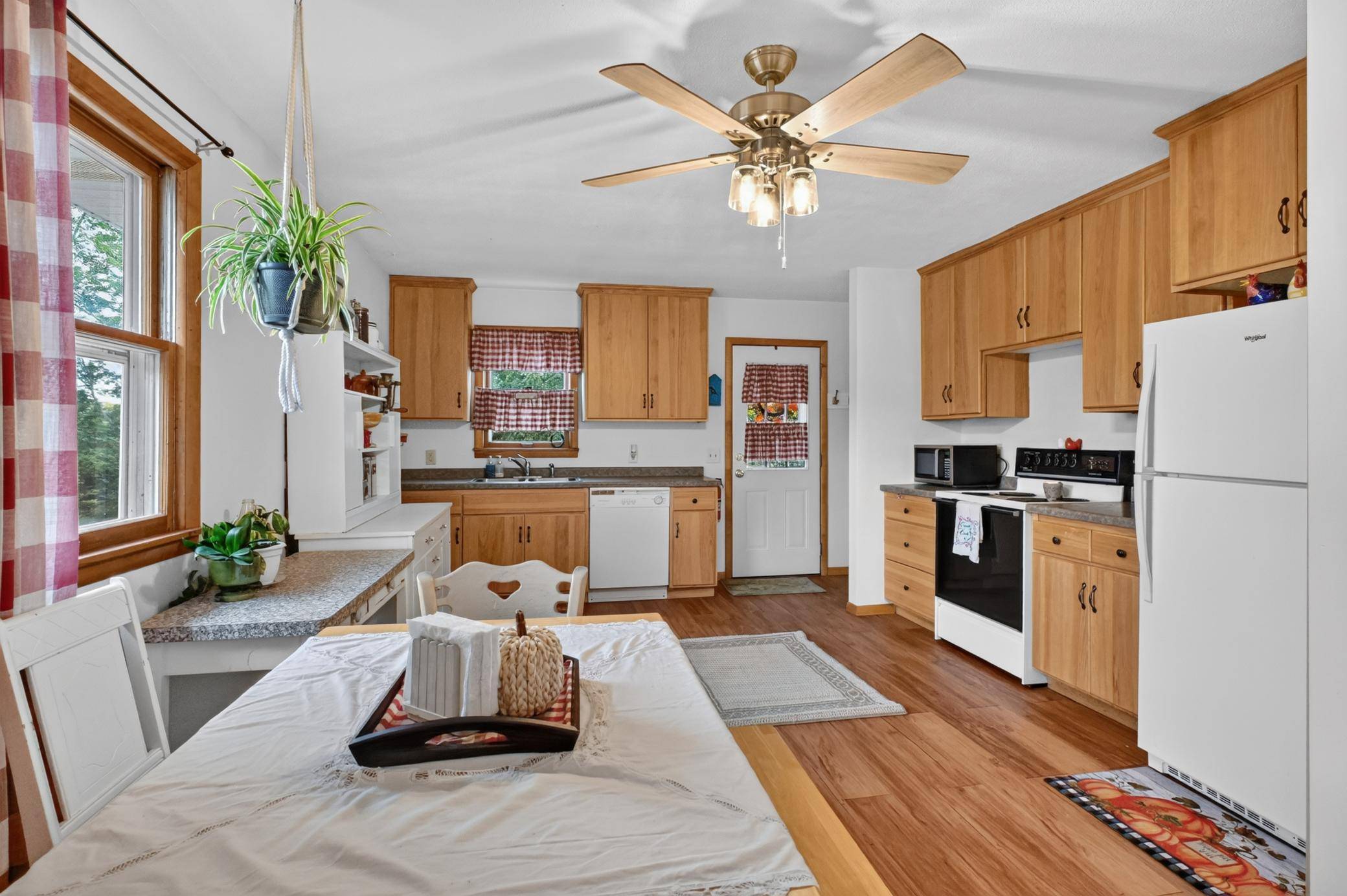 2313 Hazel Hill RD SE, Alexandria, MN 56308