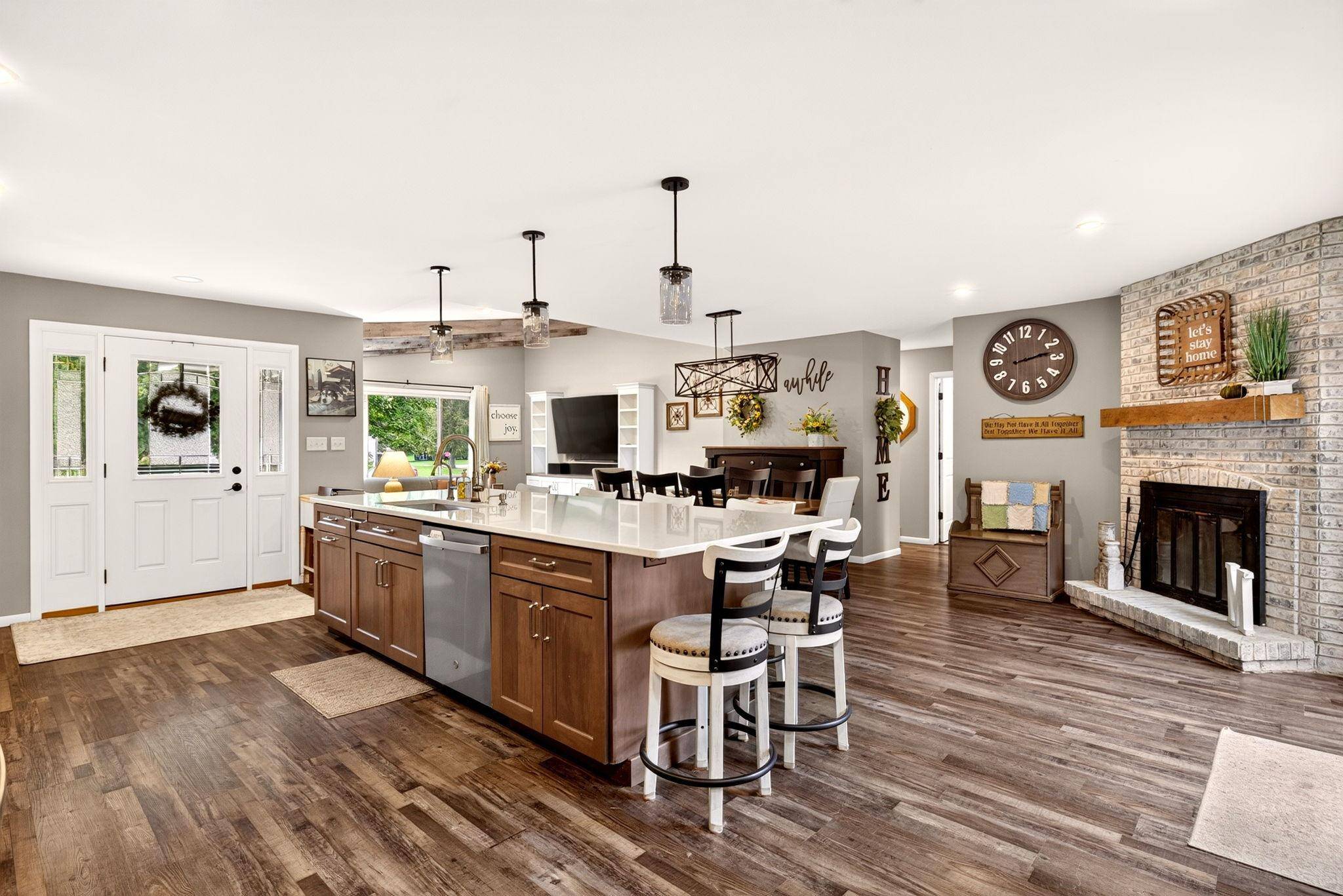 105 Fireside PL, La Crescent, MN 55947
