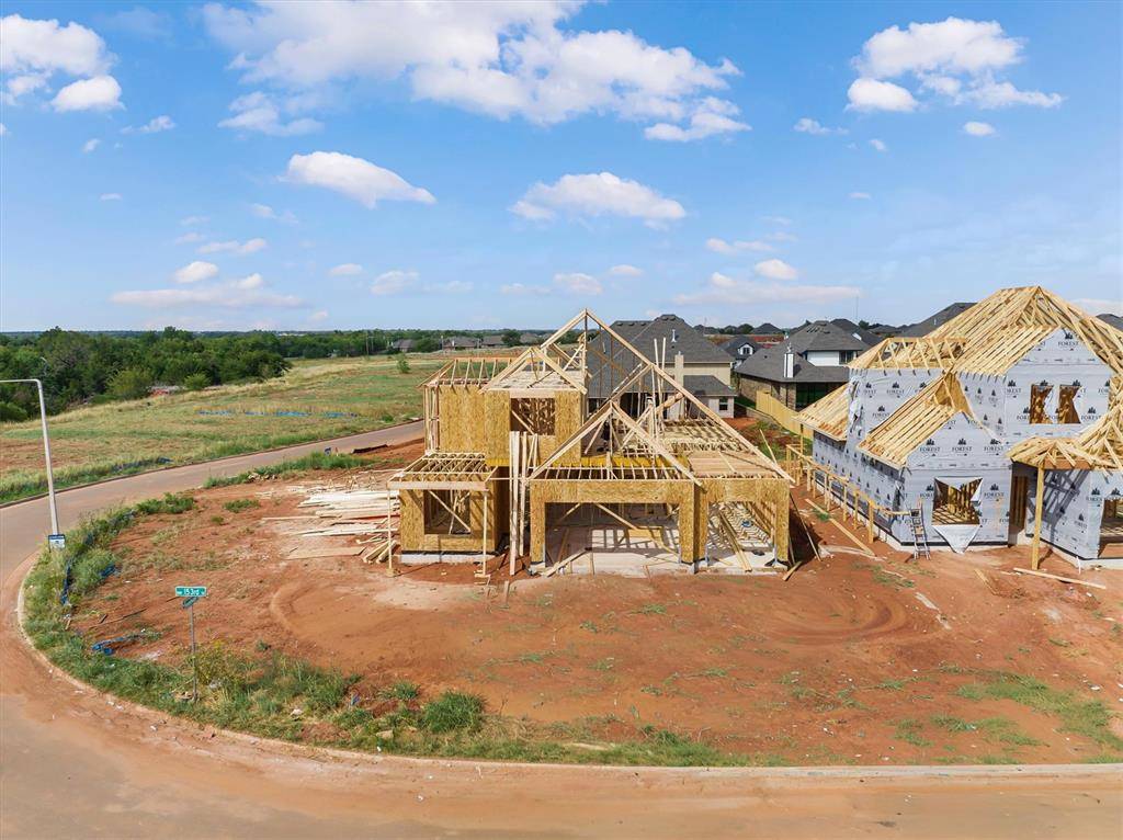 8413 NW 153rd ST, Edmond, OK 73013