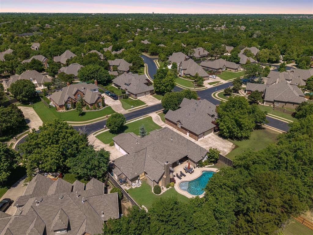 1716 Ruidosa DR, Edmond, OK 73034
