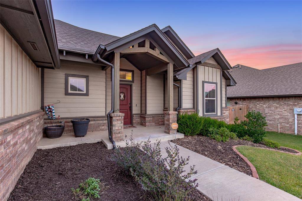 2333 El Cajon ST, Edmond, OK 73034
