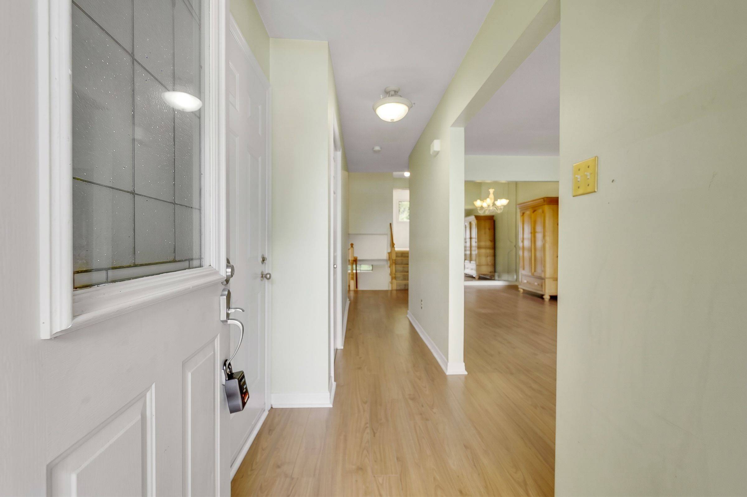 1091 Stephenson DR, Burlington, ON L7S 2A8
