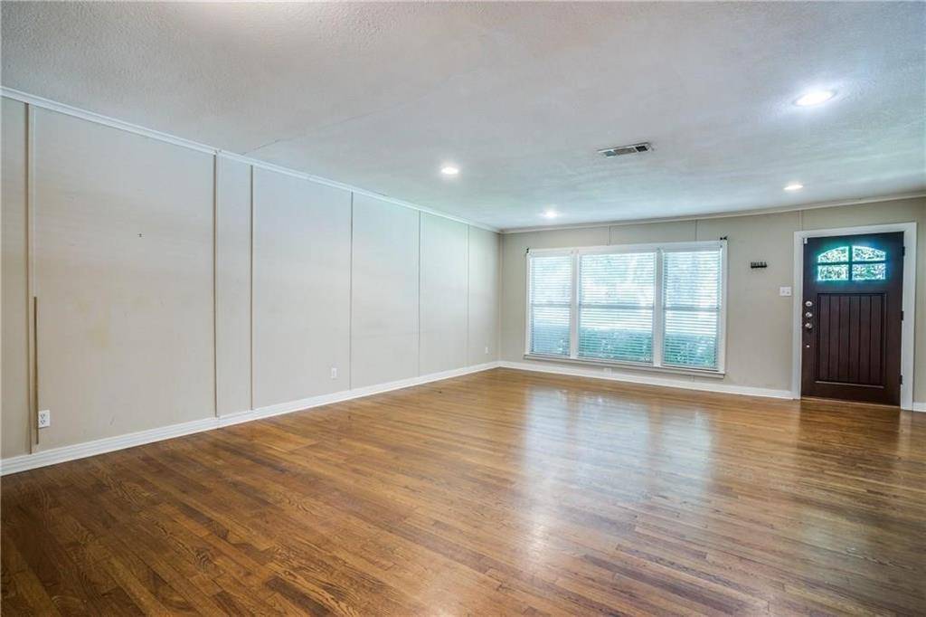 3517 Rogers Avenue, Fort Worth, TX 76109