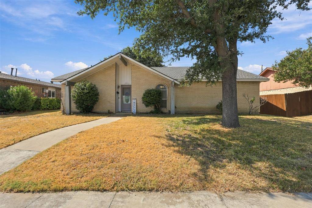 1444 Applegate Drive, Lewisville, TX 75067