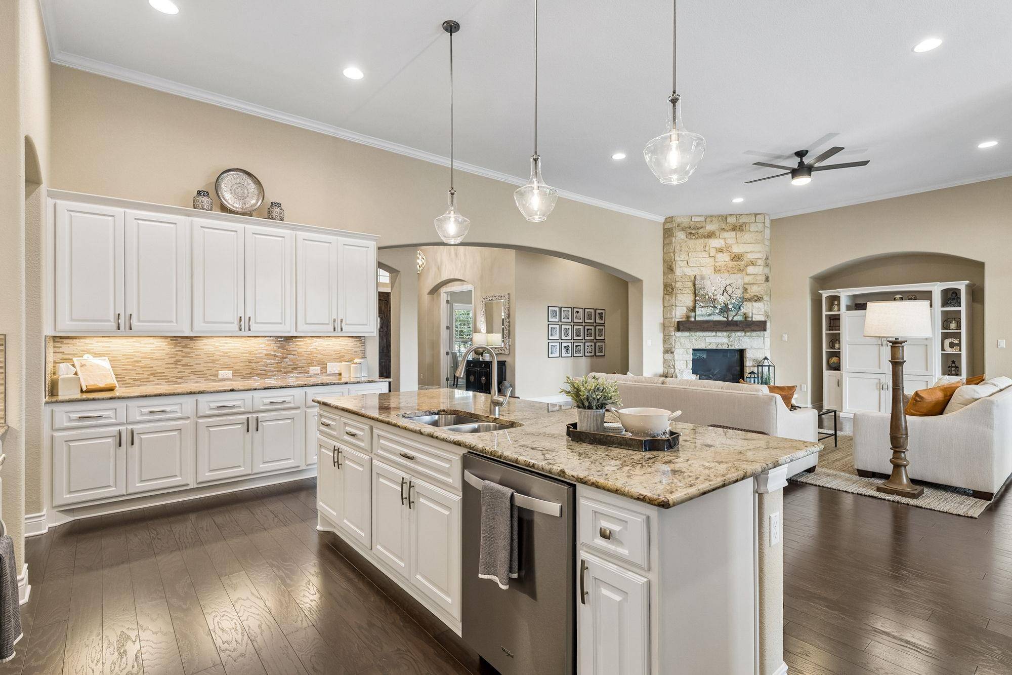 3508 Elm Ridge DR, Leander, TX 78641