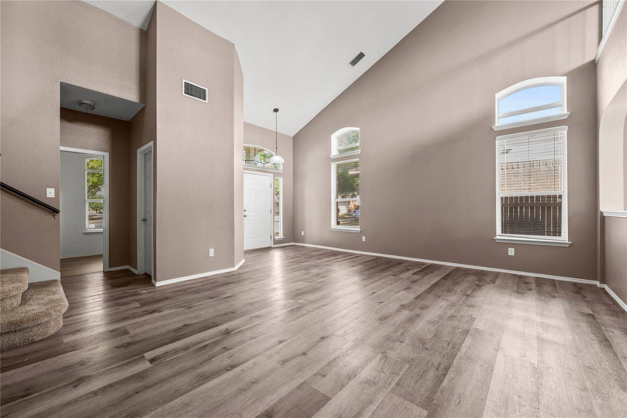 665 Reggie Jackson TRL, Round Rock, TX 78665