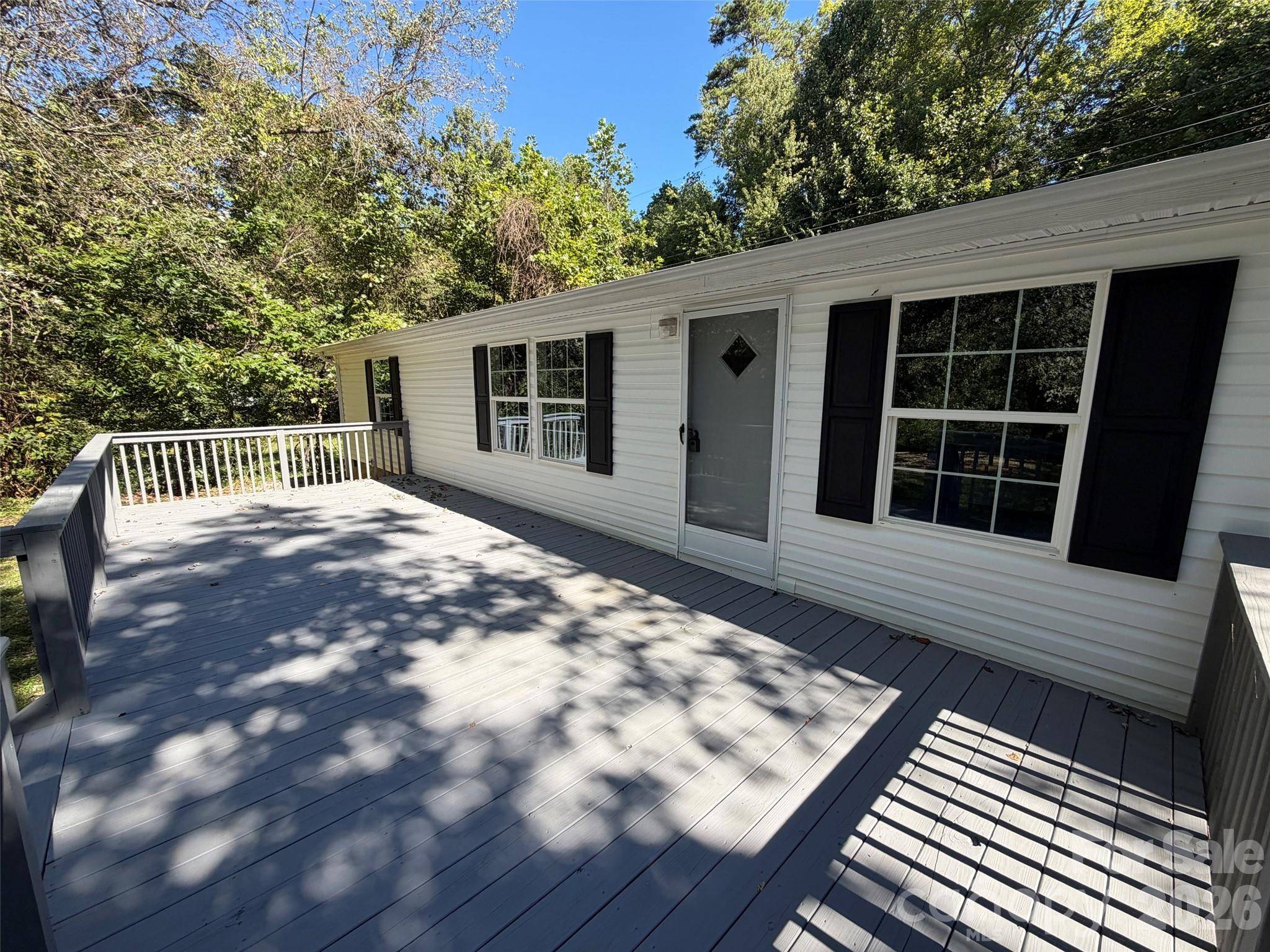 1034 Hidden View LOOP, Marion, NC 28752
