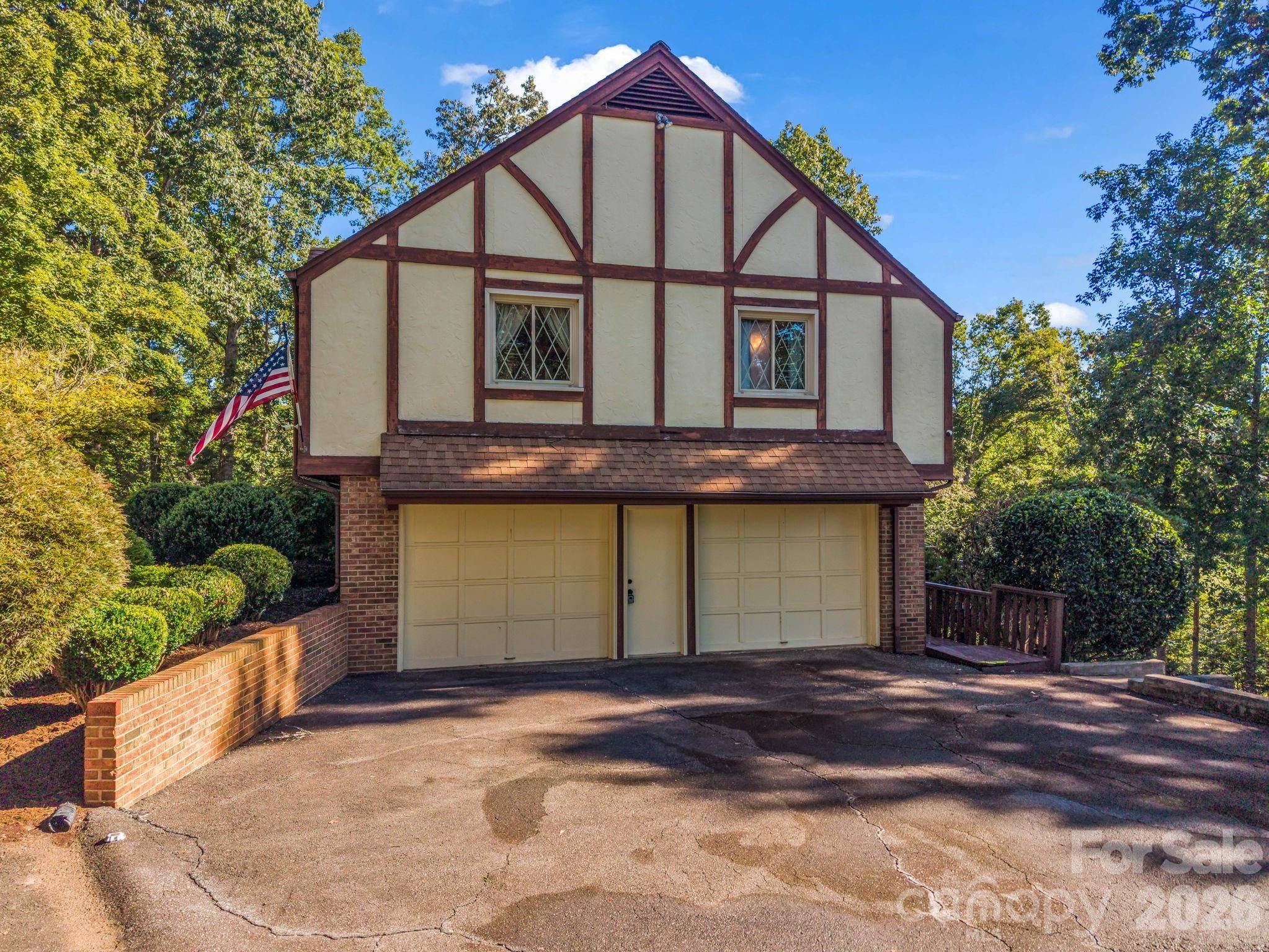 328 Plantation DR, Rutherfordton, NC 28139