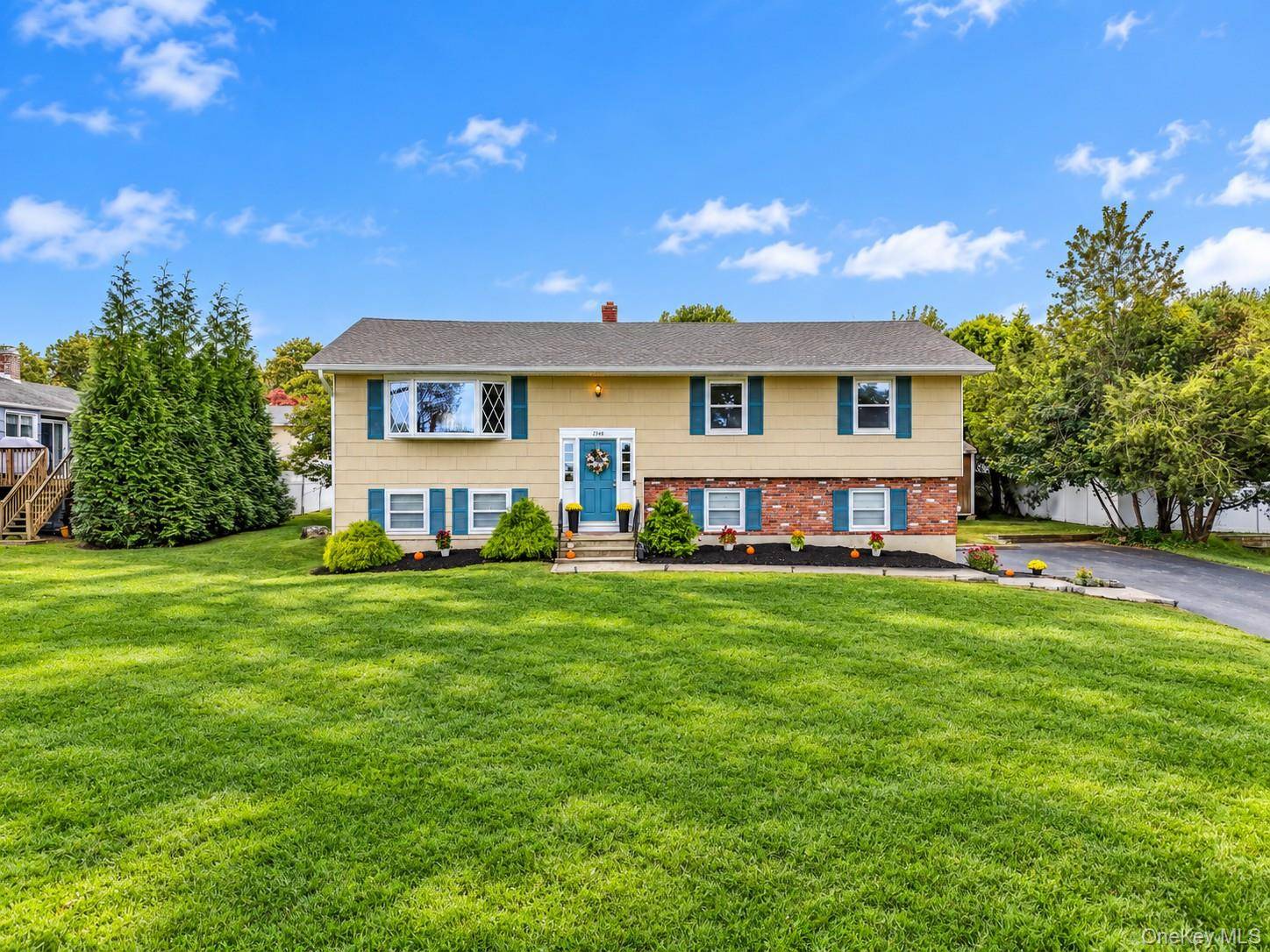 3236 Court ST, Yorktown Heights, NY 10598