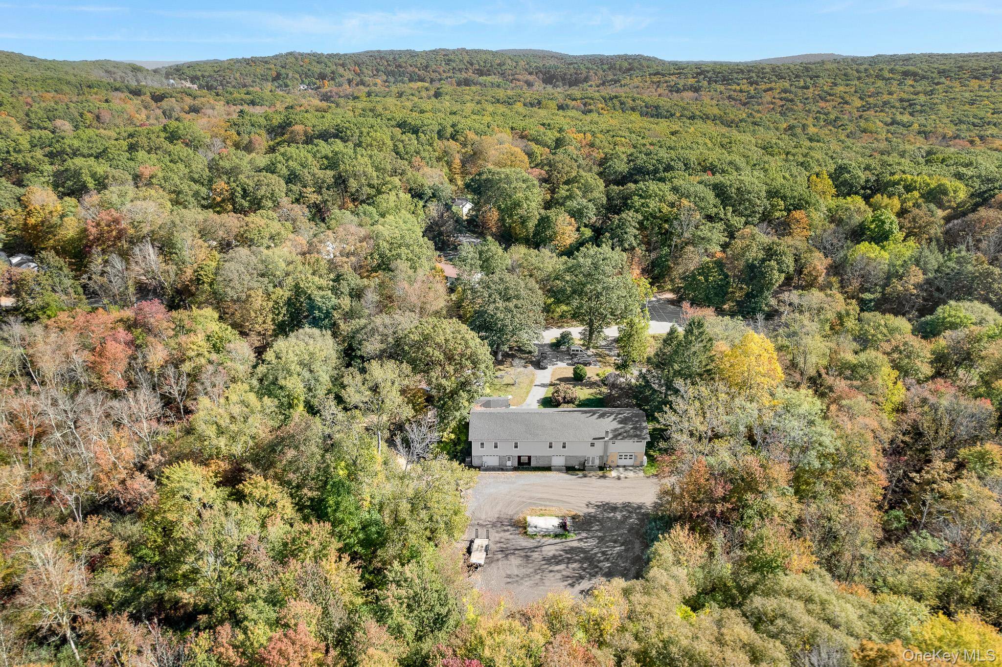 553 Hosner Mountain RD, Stormville, NY 12582