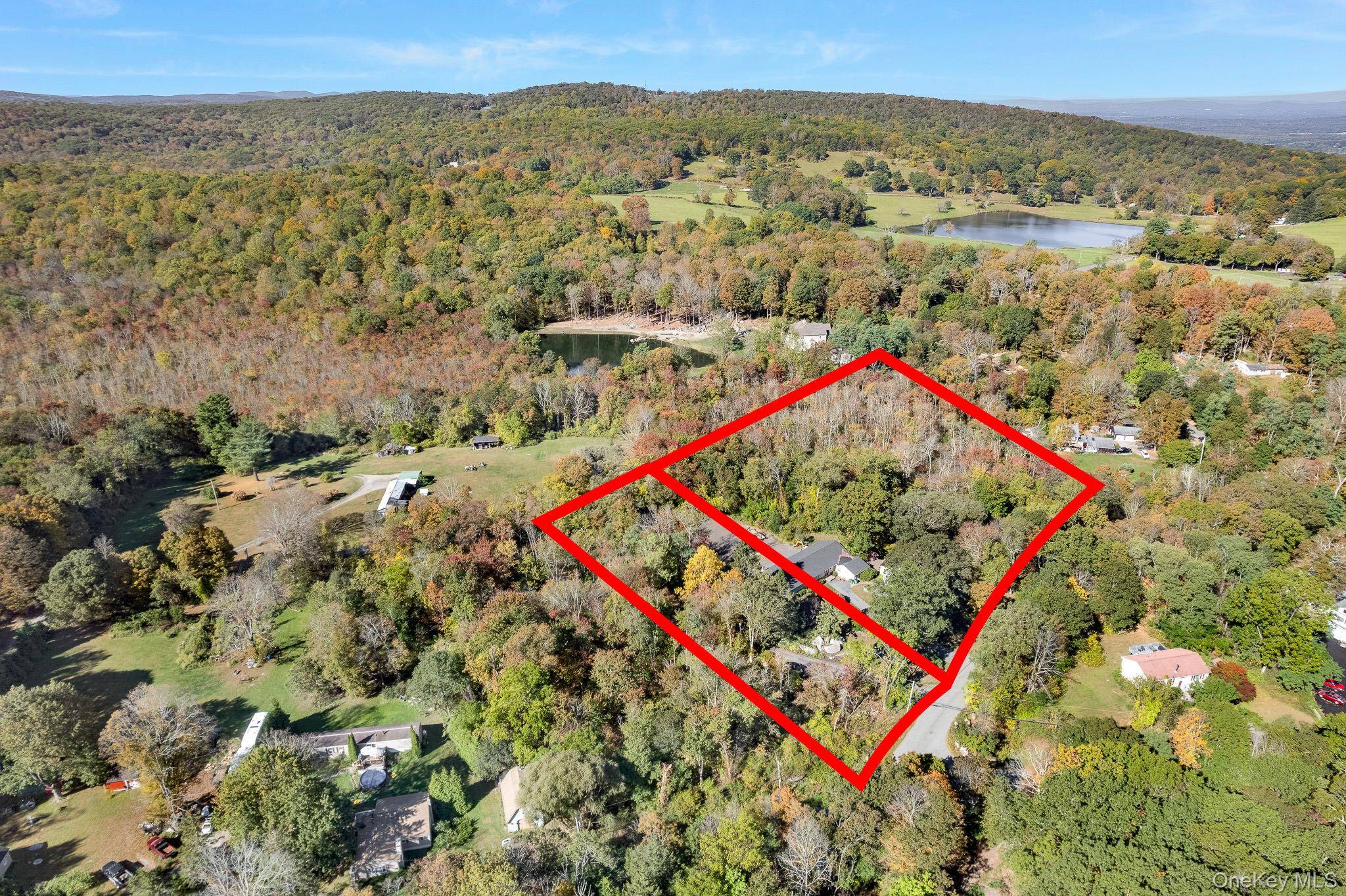 553 Hosner Mountain RD, Stormville, NY 12582
