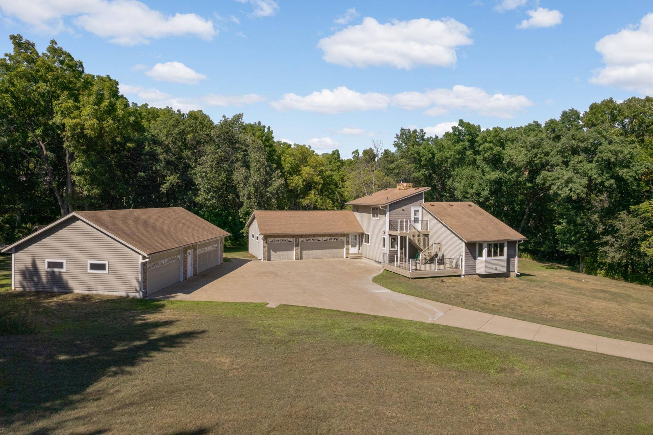 12770 Homestead DR, Hugo, MN 55110