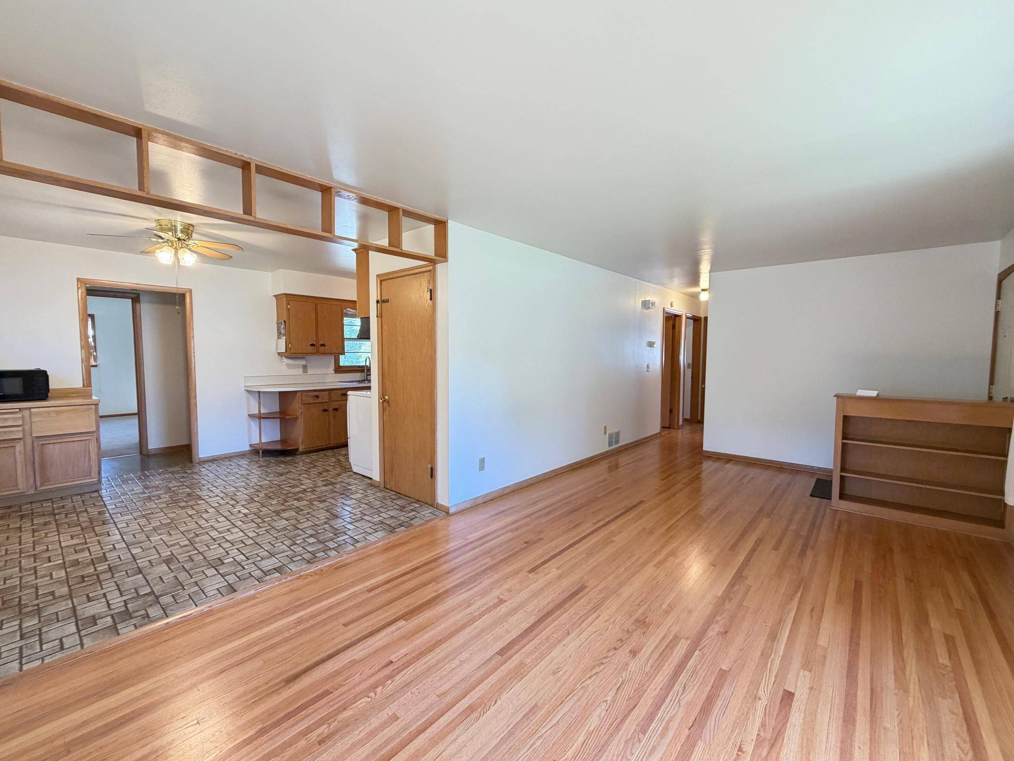 430 11th AVE NW, New Brighton, MN 55112