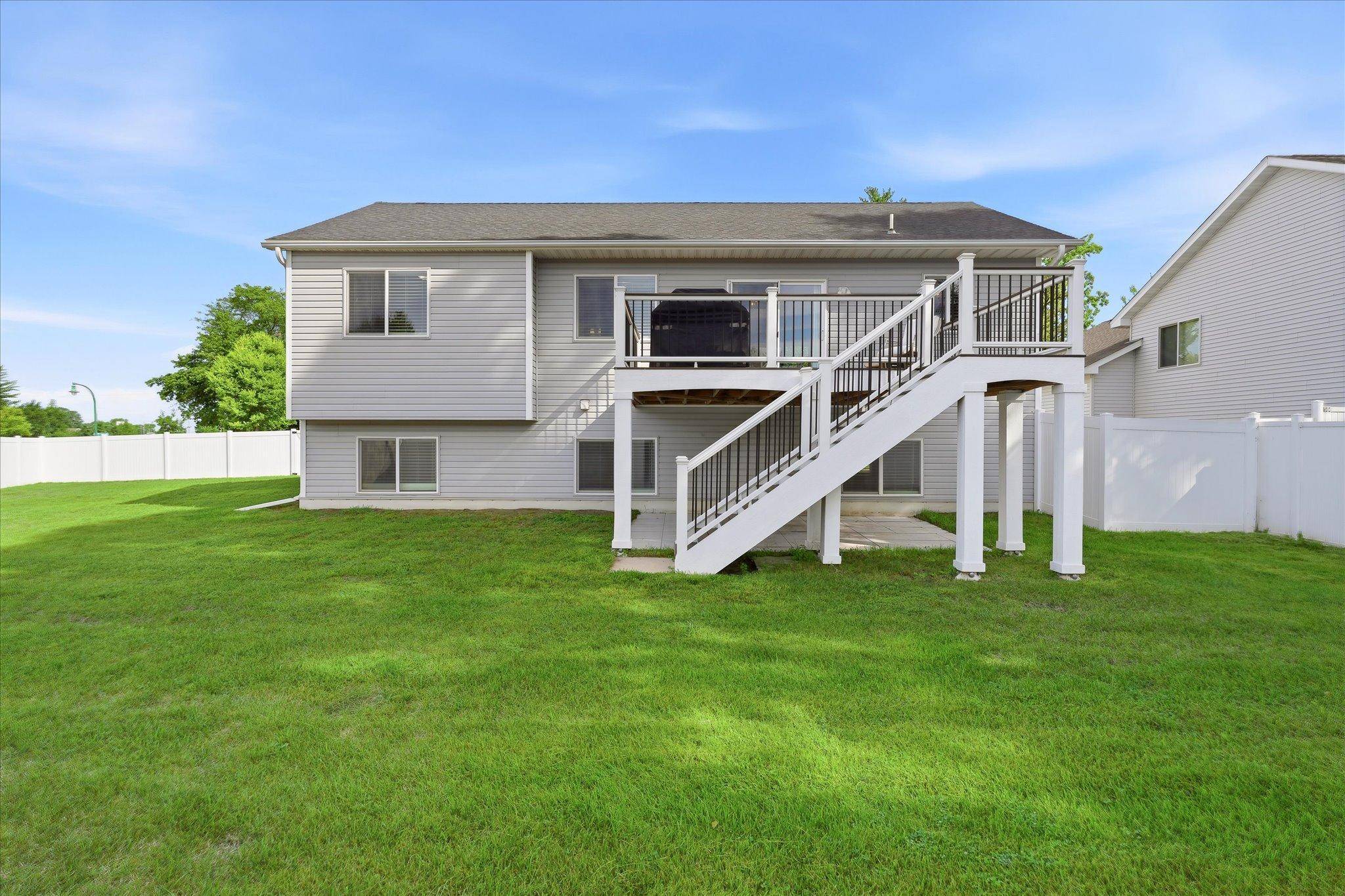 5209 49th AVE N, Crystal, MN 55429
