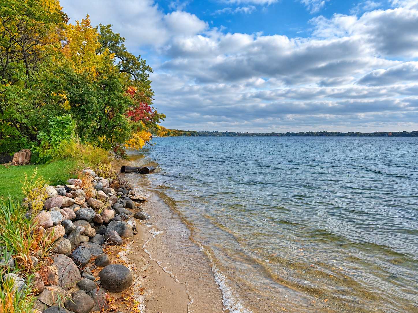 37742 N Eagle Lake RD, Battle Lake, MN 56515