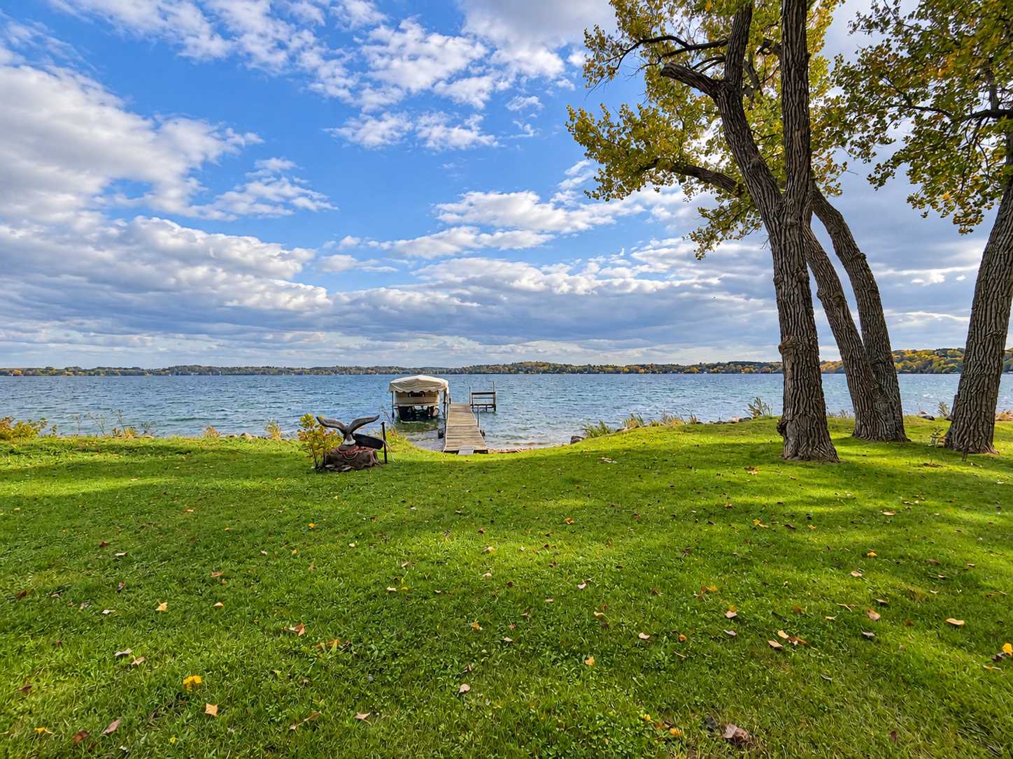37742 N Eagle Lake RD, Battle Lake, MN 56515