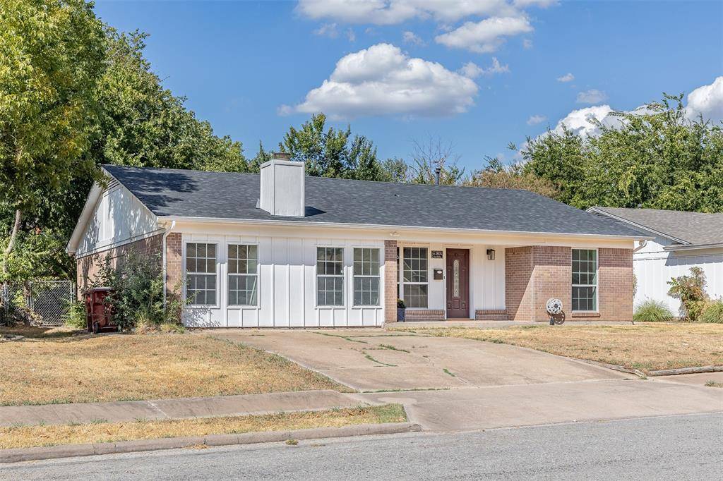 1805 W Belden, Sherman, TX 75092