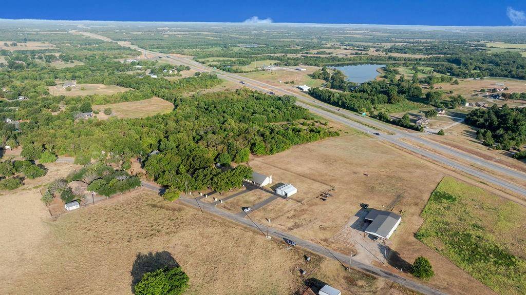 1209 Maple Street, Honey Grove, TX 75446