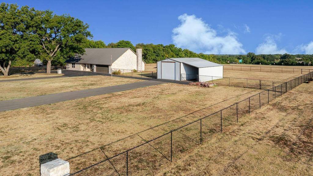 1209 Maple Street, Honey Grove, TX 75446