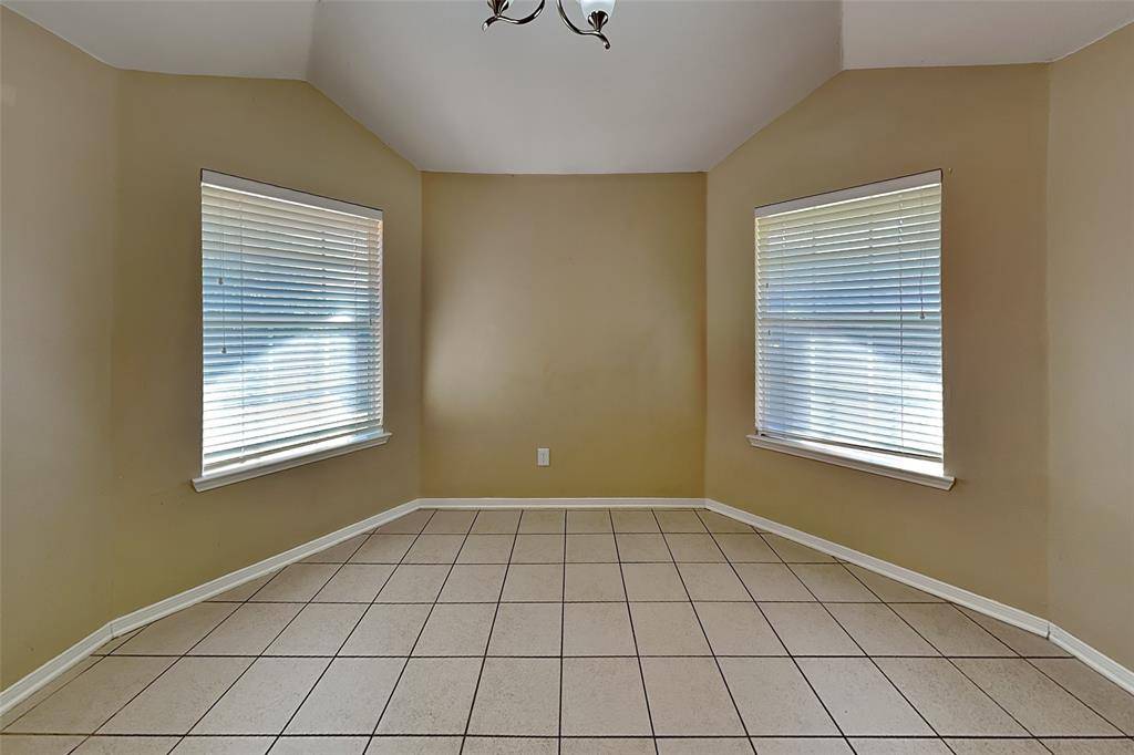 310 Village Trail Court, Trophy Club, TX 76260