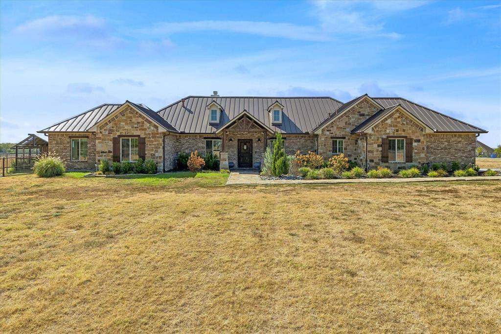 12953 Flow Road, Krum, TX 76249