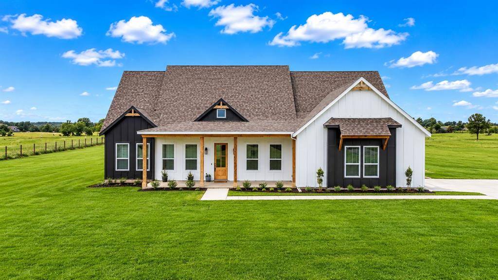 4318 County Road 1088, Celeste, TX 75423