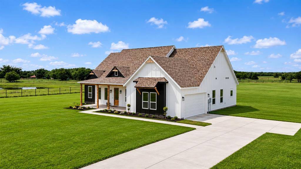 4318 County Road 1088, Celeste, TX 75423