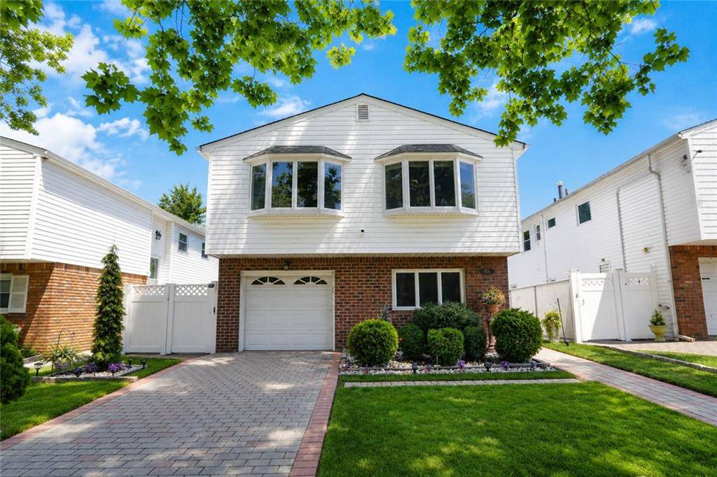 85 Brookfield AVE, Staten Island, NY 10308